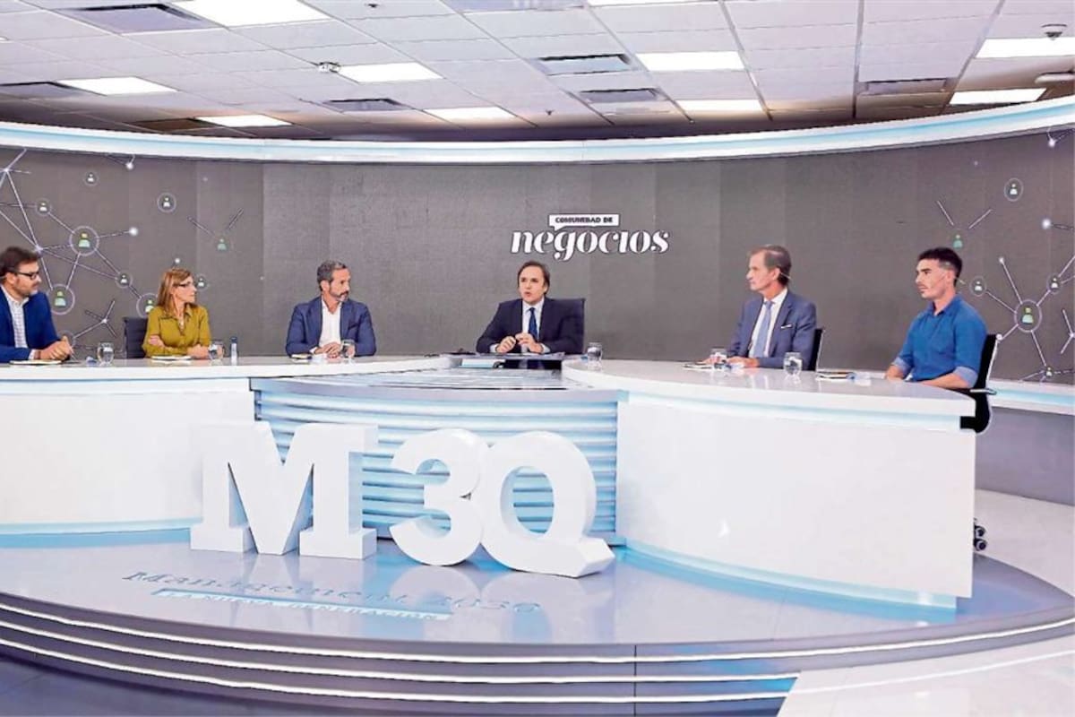 Gastón Remy (#SeamosUno), Alicia Caballero (UCA), Manuel Sobrado (Grupo Insud), José Del Rio (la nacion), Conrado Estol (Breyna) y Estanislao Gómez Minujin (Convidarte)