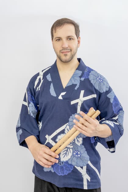 Gastón San Cristóbal, fundador de Nikyokan y único discípulo latinoamericano de Eitetsu Hayashi, referente del taiko contemporáneo