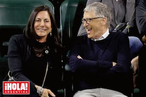 Gates junto a la mujer con la que asistió a ver la Copa Eisenhower, el 8 de marzo, en California.
