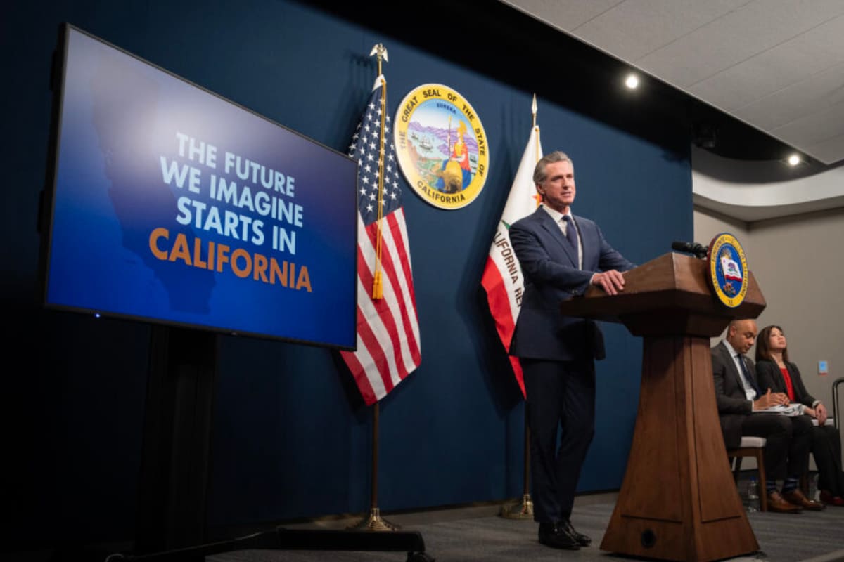 Gavin Newsom busca acelerar el Proyecto de Transporte del Delta y genera controversias