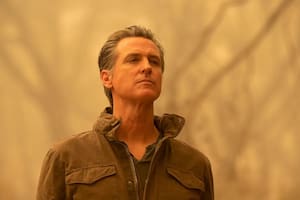 Gavin Newsom dejará su cargo de gobernador en enero de 2027, después de dos mandatos consecutivos y con la imposibilidad de volver a presentarse en 2026