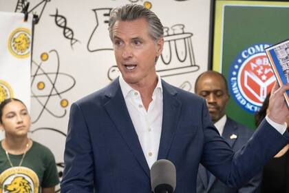 Gavin Newsom volvió a hablar sobre su trastorno de dislexia durante la presentación de un plan estatal para mejorar la alfabetización infantil