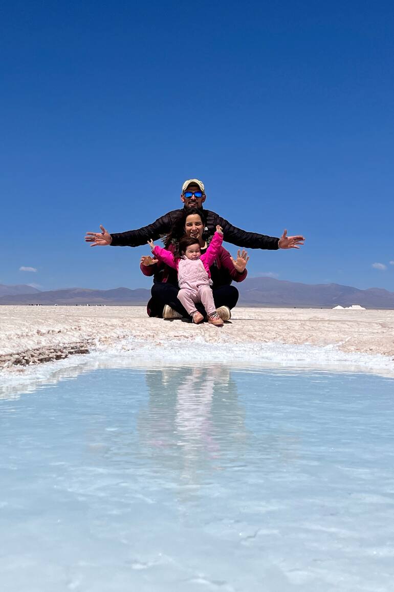 Gavito, Vicky y Juana en las Salinas Grandes.