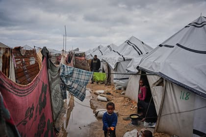 “Gaza está triturada”: el dramático relato del sacerdote argentino que sigue en la Franja.