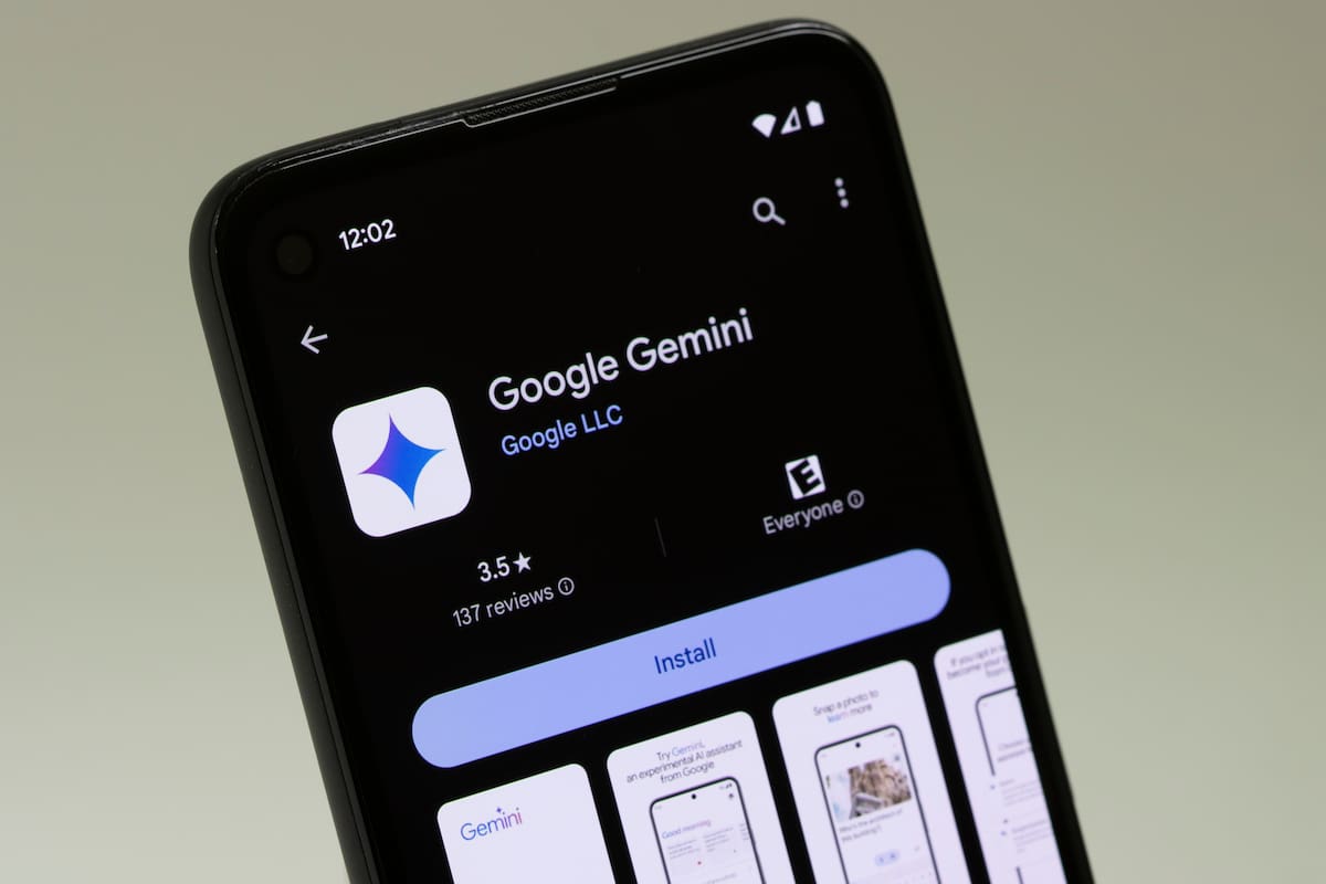 Gemini Live, el servicio para charlar con el asistente Gemini en voz alta, ya permite hacerlo en español