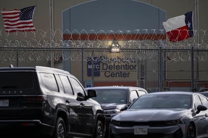 Gemini Tech Services sostiene que Acquisition Logistics LLC, la compañía que coordinará el proyecto, carece de experiencia para la construcción del centro de detención