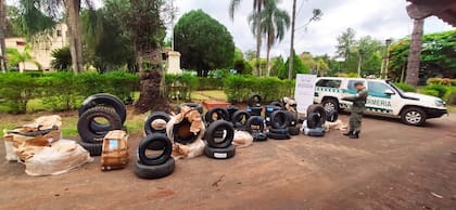 Gendarmería descubrió el traslado irregular de neumáticos en la ruta nacional N° 14