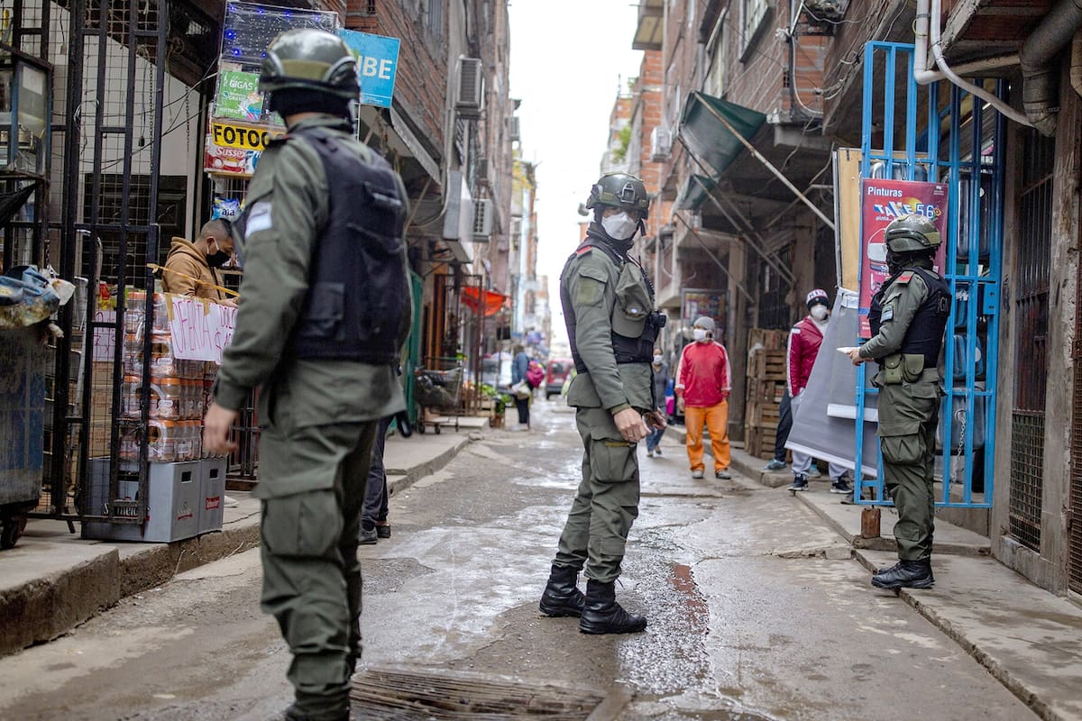 Gendarmería en la villa 1-11-14