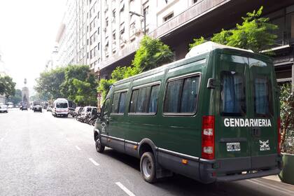Gendarmería encabeza un allanamiento en la sede central y en dos oficinas administrativas del gremio que conduce Armando Cavalieri