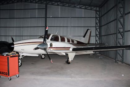 Gendarmería realizó un operativo contra una banda que operaba vuelos narcos