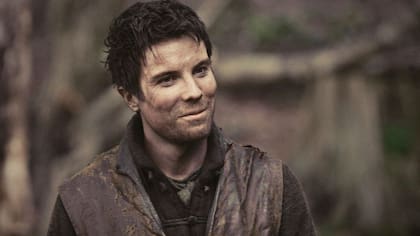 Gendry podría pasar de forjar espadas a pertenecer a la monarquía