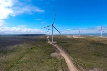 Genneia opera 10 parques renovables: siete eólicos y tres solares