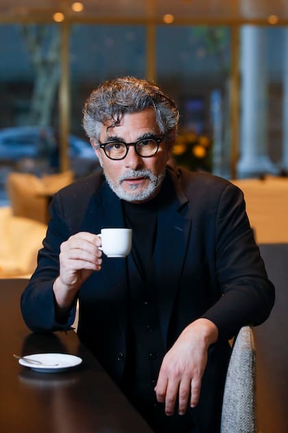 Genovese teme que las nuevas generacions pierdan para siempre la "hermosa experiencia de ver cine en el cine"