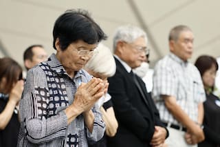 Nagasaki conmemora el 81 aniversario de la bomba atómica; el alcalde dice que la disuasión aumenta el riesgo