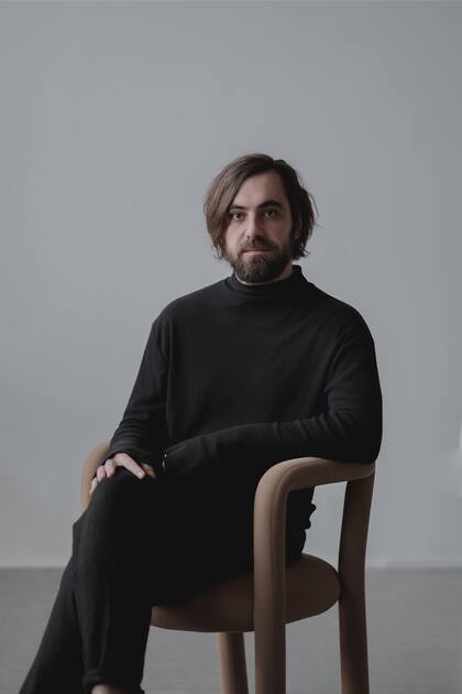 Visita de lujo a Experiencia Living: El multipremiado diseñador brasileño elegido por el New York Times entre “The ones to watch”