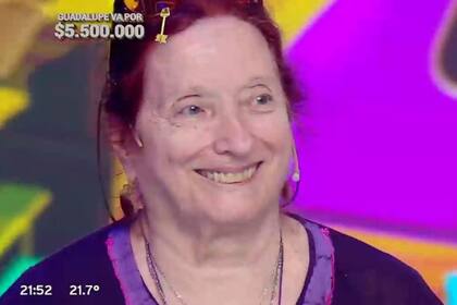 “Geometría sagrada”: el exótico amuleto que llevó una participante a Los 8 escalones y que sorprendió a Guido Kaczka