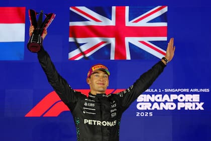 George Russell ganó de punta a punta en el Gran Premio de Singapur de la Fórmula 1
