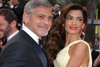 George y Amal Clooney. La pareja desde hace cuatro años. En 2017 tuvieron a los mellizos Ella y Alexander.