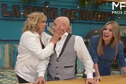 Georgina Barbarossa tuvo un lapsus al presentar al Bicho Gómez e hizo estallar de la risa a sus compañeros en La Peña de Morfi