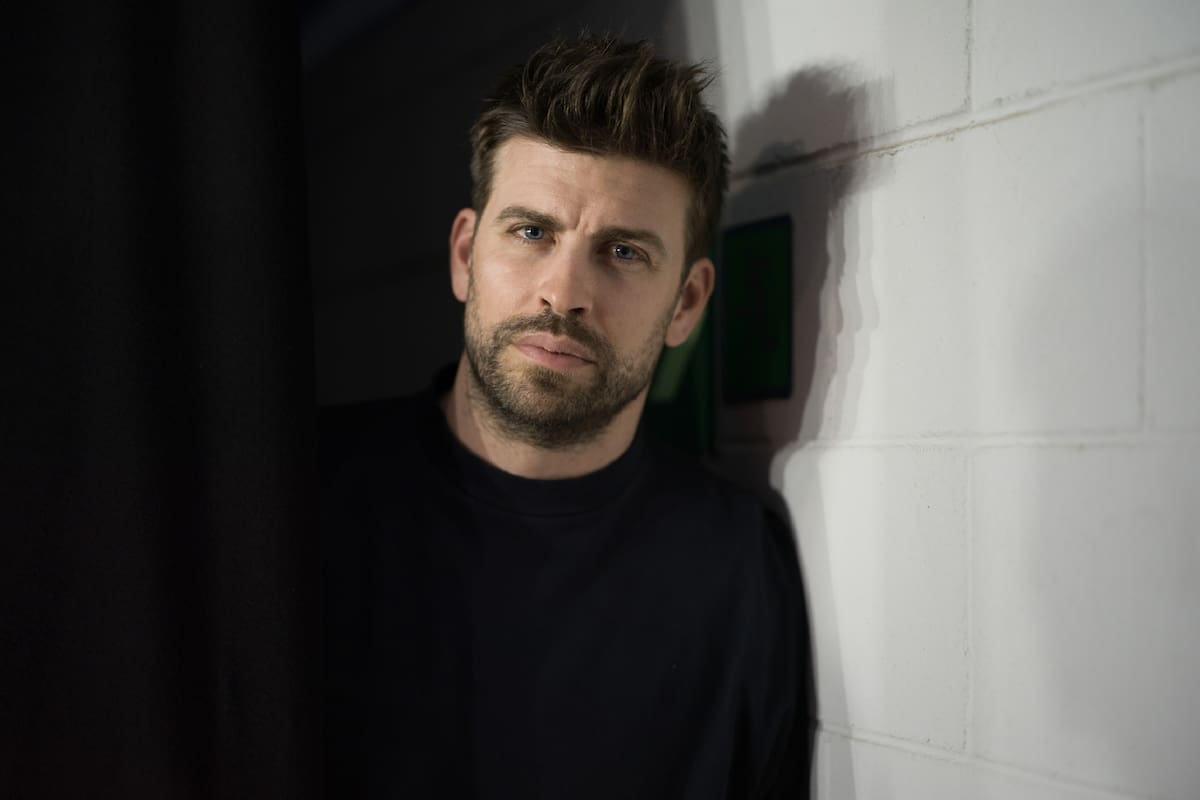 Gerard Piqué asistió a La velada del año 3 con un atuendo muy llamativo