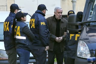 Contadores de la ex-AFIP declararon sobre retiros en efectivo, facturas truchas y giros a medios