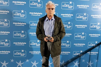 Gerardo Romano y el premio a mejor unipersonal por Un judío común y corriente