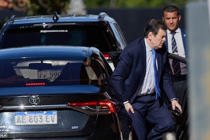 Gerardo Zamora fue uno de los gobernadores peronistas que se reunió con Javier Milei en Casa Rosada; el 10 de diciembre asumirá como senador