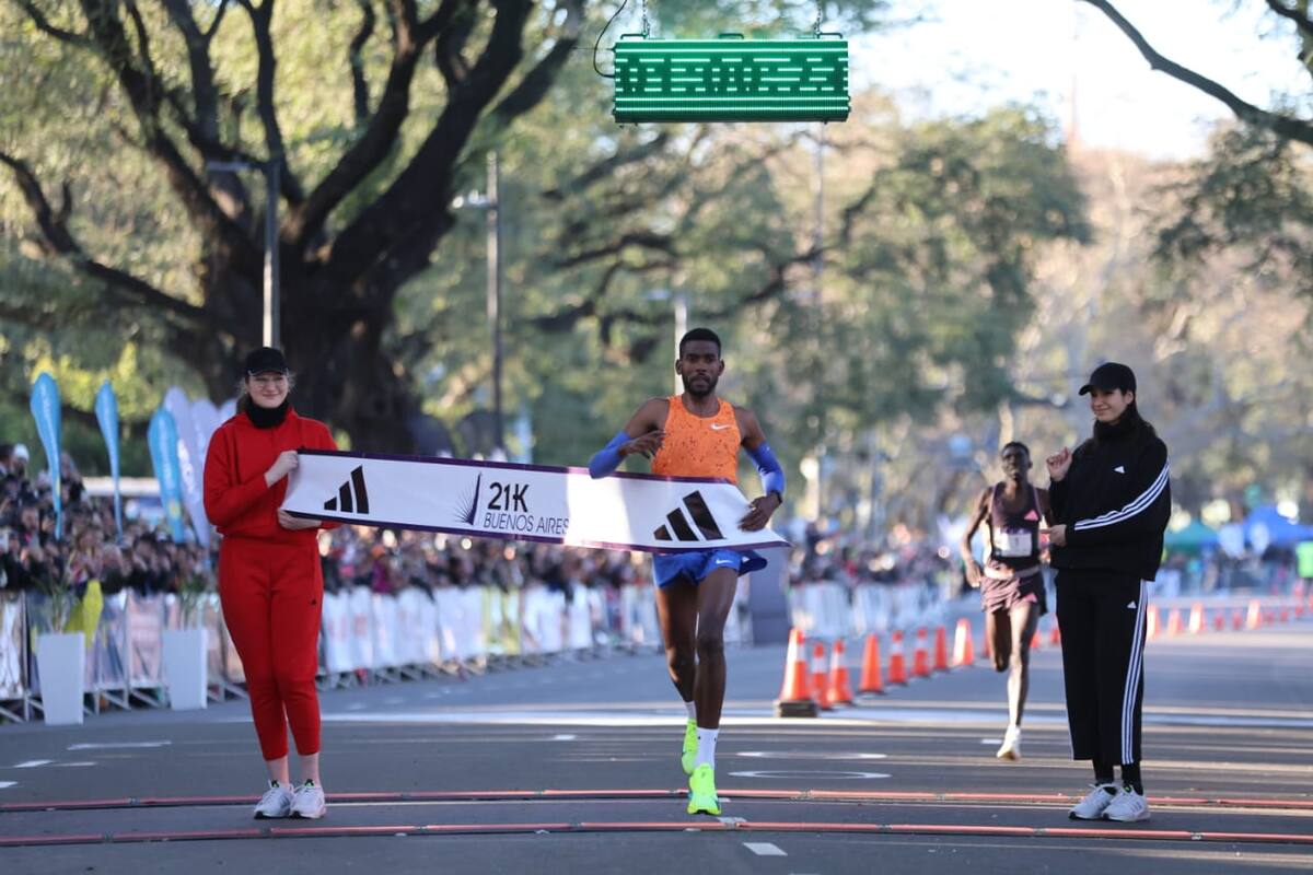 Gerba Beyata Dibaba ganó la Media Maratón