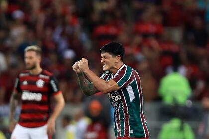 Germán Cano celebra un gol para Fluminense ante Flamengo en el estadio Maracaná: es uno de los clásicos de Río de Janeiro