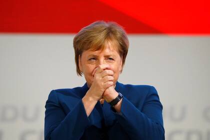 German Chancellor Angela Merkel reacts during Christian Democratic Union (CDU) party congress in Hamburg, Germany, December 7, 2018. REUTERS/Fabrizio Bensch