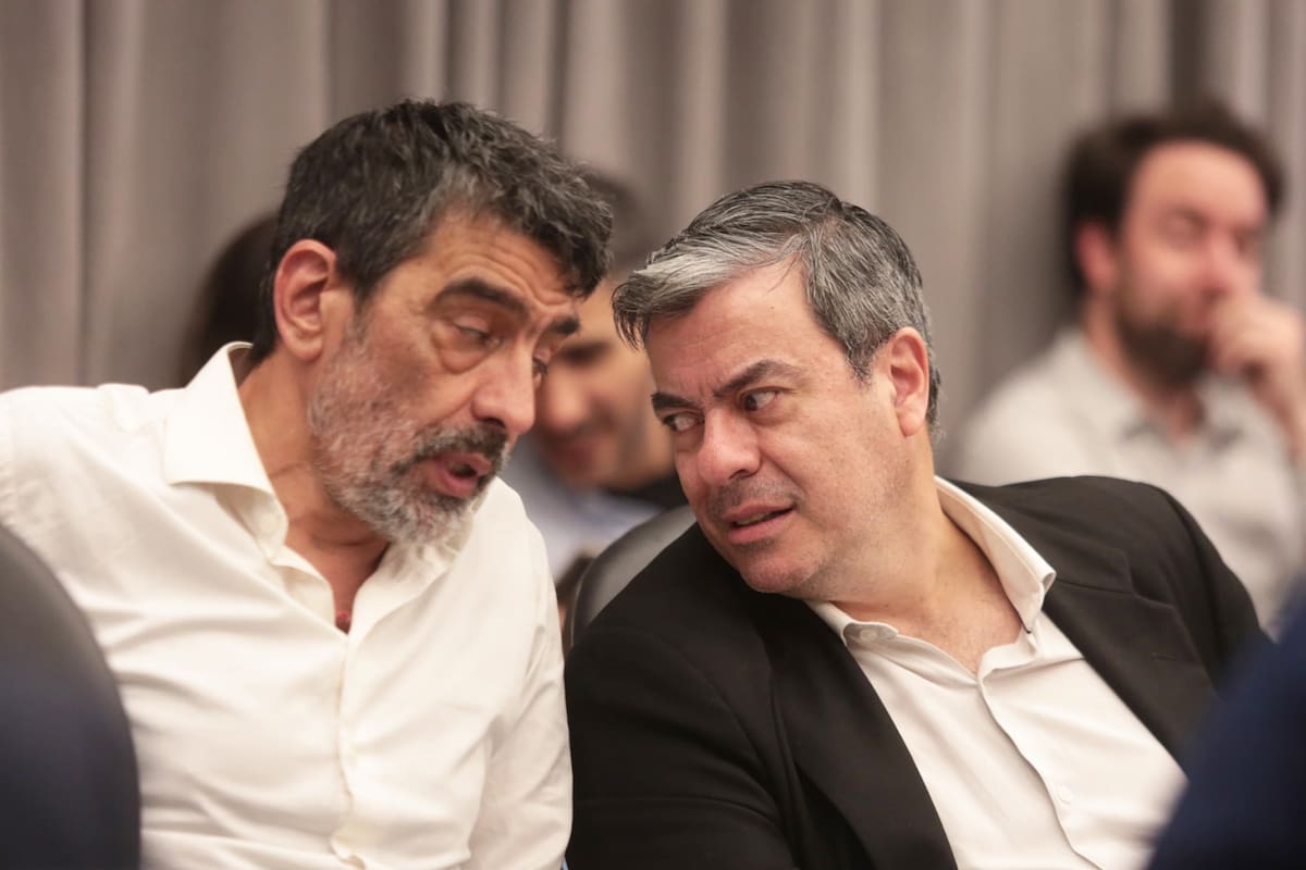 Germán Martínez, jefe del bloque de Unión por la Patria (UP), y el diputado kirchnerista, Rodolfo Tailhade