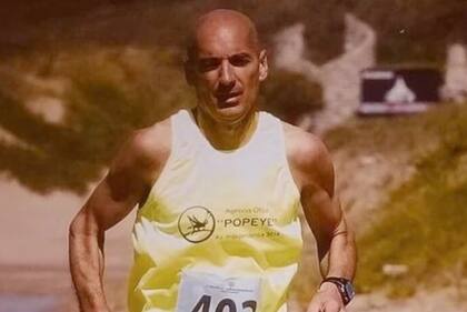 Motociclistas atacaron a Germán Martínez, un runner que se entrenaba para la maratón del domingo