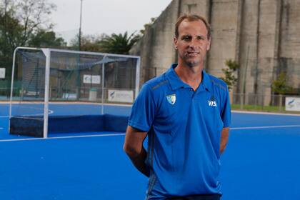 Germán Orozco y el difícil desafío de mantener a los Leones en lo más alto del hockey mundial