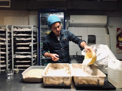 Antes de encontrar su pasión en la panadería, Germán Torres exploró el mundo de la publicidad