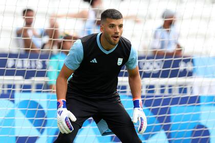 Gerónimo Rulli participó de los Juegos Olímpicos y ahora va a reemplazar a Dibu Martínez en la selección mayor