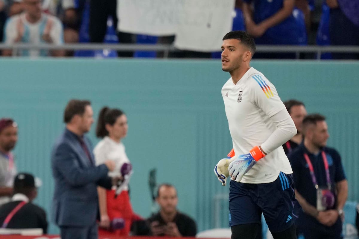 Gerónimo Rulli, tras la consagración con la selección argentina en Qatar 2022, seguirá su carrera en Ajax, en Países Bajos