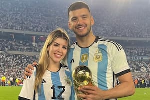 Gerónimo Rulli y Rocío Espósito, un amor de la adolescencia que superó la distancia y se coronó con la llegada de su hijo (Foto: Instagram @rocioesposito)