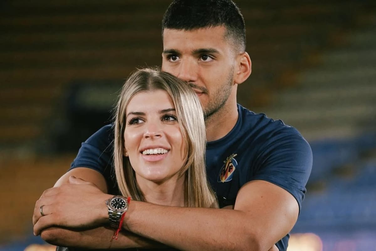 Gerónimo Rulli y Rocío Espósito, un amor de la adolescencia que superó la distancia y se coronó con la llegada de su hijo Luca (Foto: Instagram @rocioesposito)