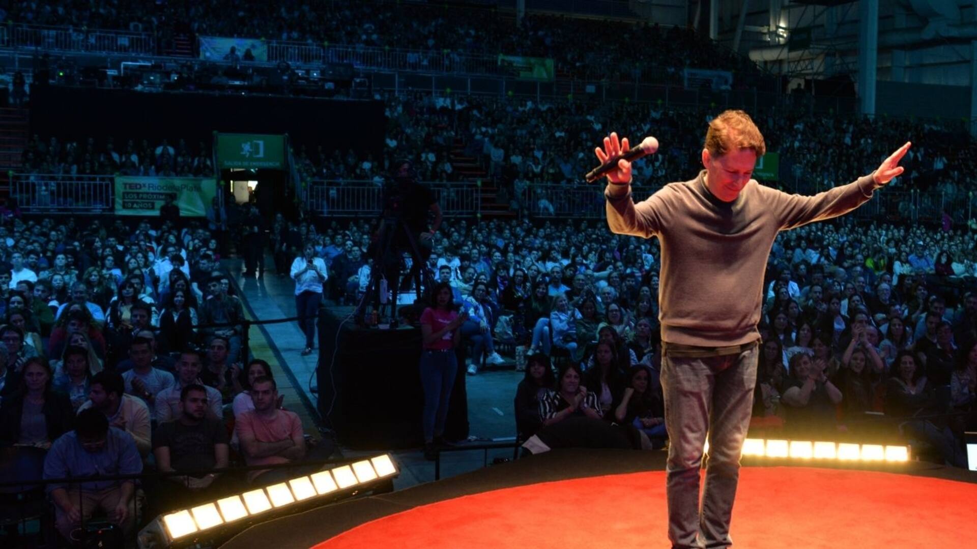 Gerry Garbulsky en la apertura de TEDxRíodelaPlata en Tecnópolis el miércoles 23.