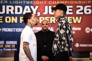 Davis, el “Niño Malo” campeón y Nico Walsh, el “Nieto Bueno” de Ali