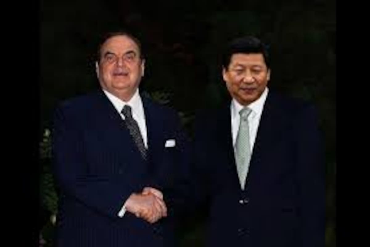 Giancarlo Valori junto a Xi Jinping