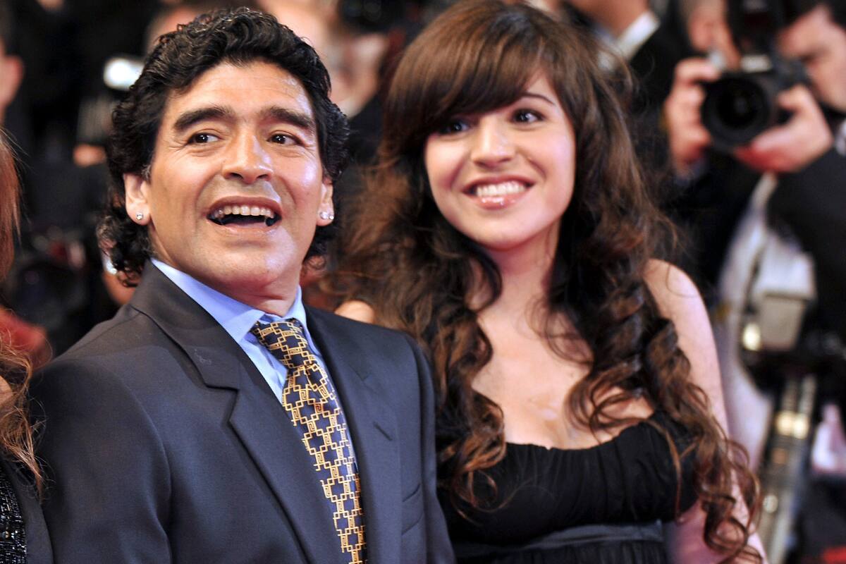 Gianinna saludó a Maradona en su cimpleaños