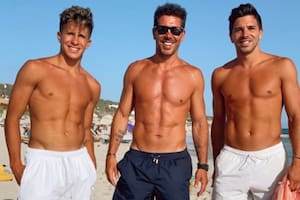 Gianluca, el Cholo y Gio juntos, en el cumpleaños del mayor de los hijos Simeone