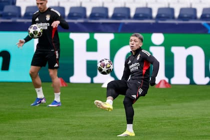 Gianluca Prestianni entrenó el día previo en el Santiago Bernabeu, pero no jugará hoy