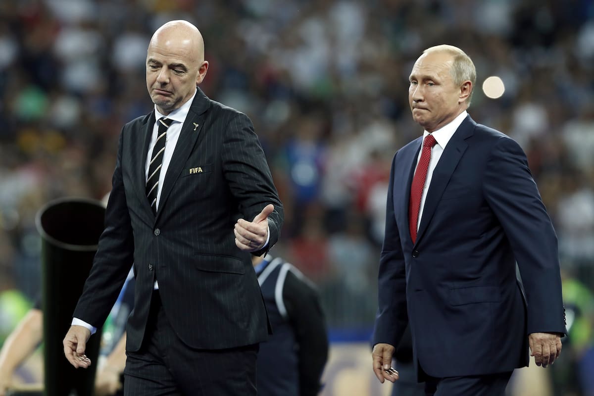 Gianni Infantino, junto con el presidente de Rusia, Vladimir Putin, una relación que no goza de buena salud