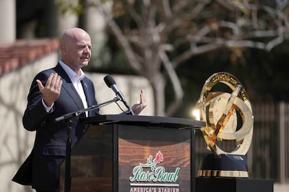 Gianni Infantino minimizó las críticas y sostuvo que garantizar la seguridad de los fanáticos es la prioridad de FIFA