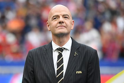 Gianni Infantino, presidente de una FIFA preocupada por el físico de los futbolistas