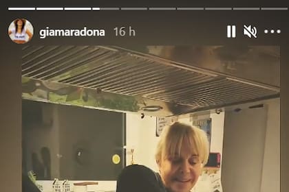 Giannina Maradona compartió historias de Instagram junto a su pareja Daniel Osvaldo y su madre Claudia Villafañe.
