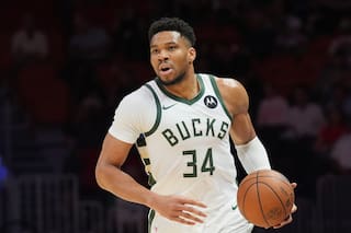 Giannis Antetokounmpo será traspasado de los Bucks al Heat en un megacanje, según fuente AP