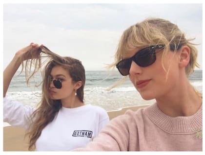 Gigi Hadid y Taylor Swift llevan una amistad de larga data, donde se la ha visto compartir momentos juntas a través de las redes sociales